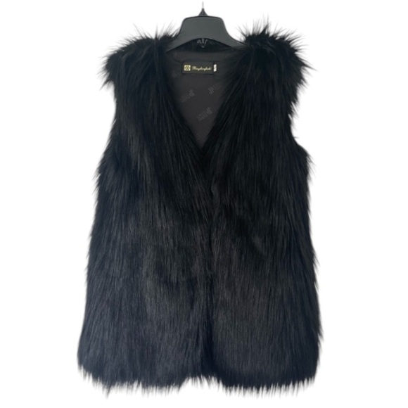Black Faux-Fur Vest - Picture 1 of 2